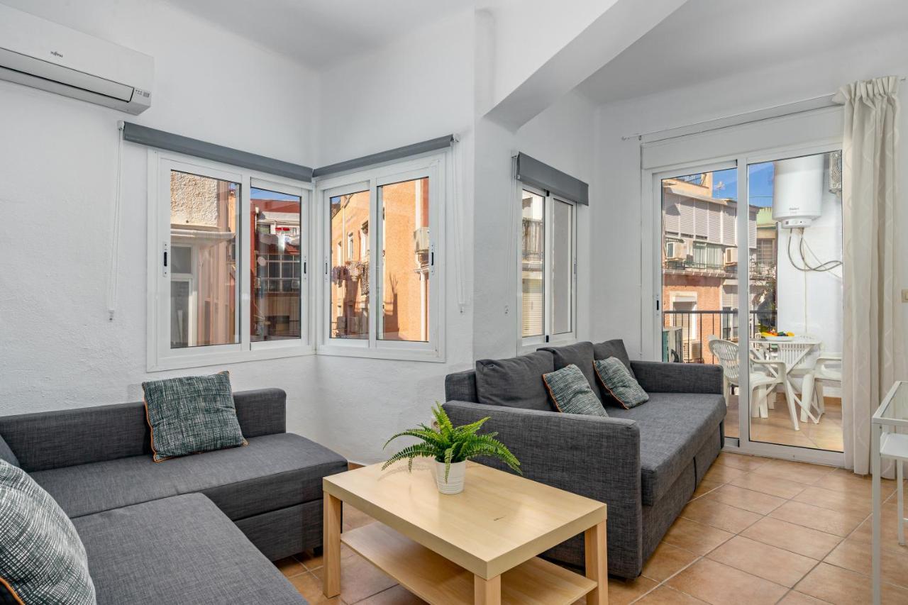 شقة Spacious Flat In The Heart Of Torremolinos Ref 39 المظهر الخارجي الصورة